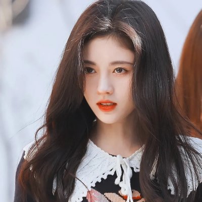 一吻倾城封面